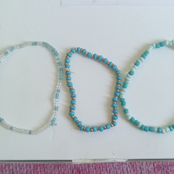 14 Different Ankle Bracelets for One Price - Picture 8 of 12